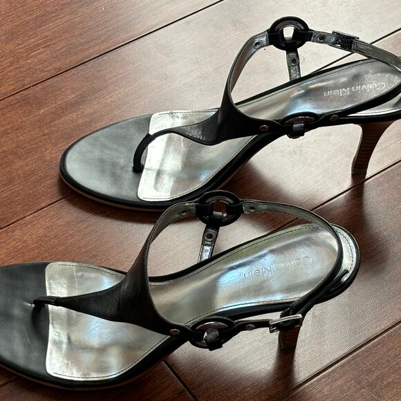 Calvin Klein Women's Black Slingback Sandal, Size 8 1/2 - Picture 2 of 5
